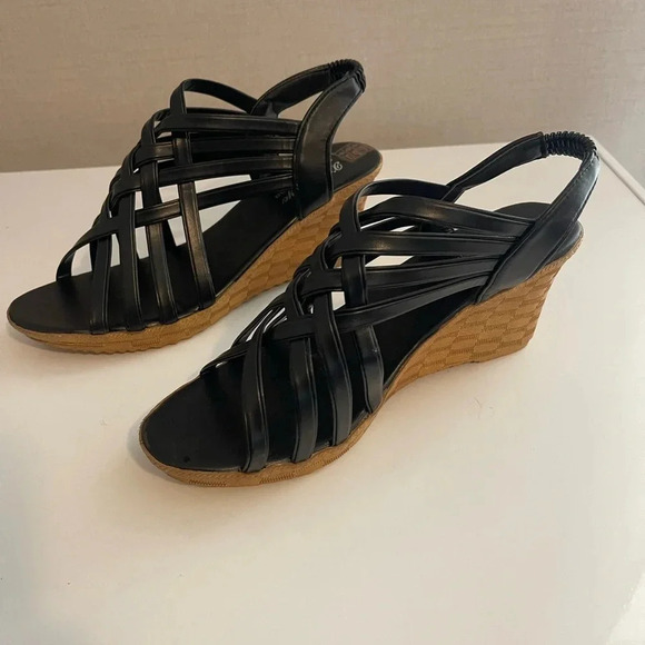 Shien Black Wedge Sandals Size 41 - Picture 4 of 8